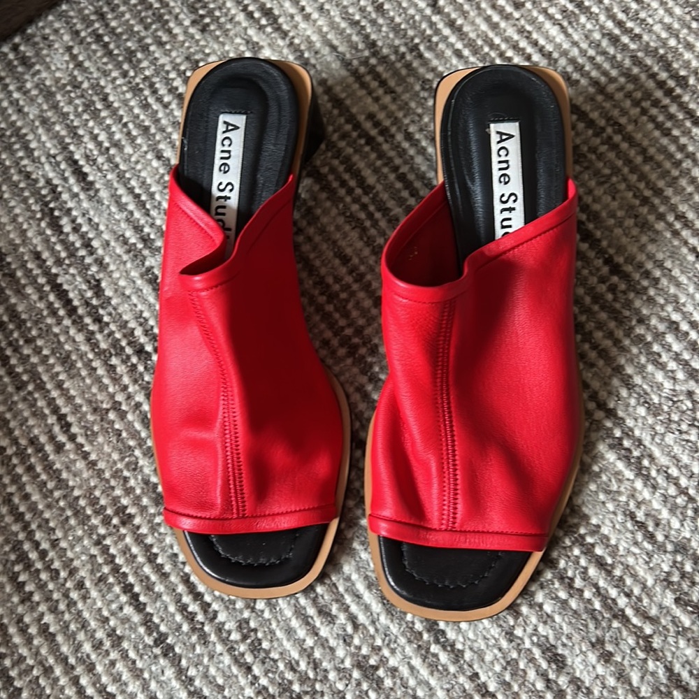 Brand new never worn!!! - Picture 2 of 4